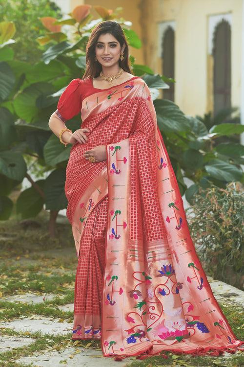 Glamwiz Ready to Wear Checks Paithani Saree