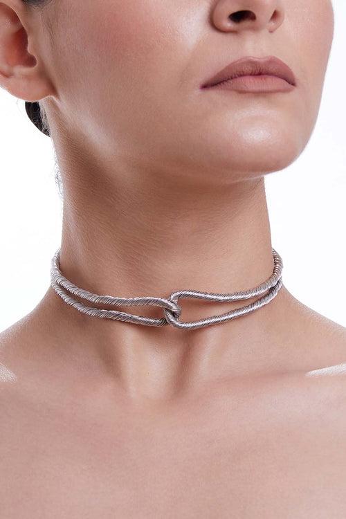 Silver Threaded Interlocked Choker