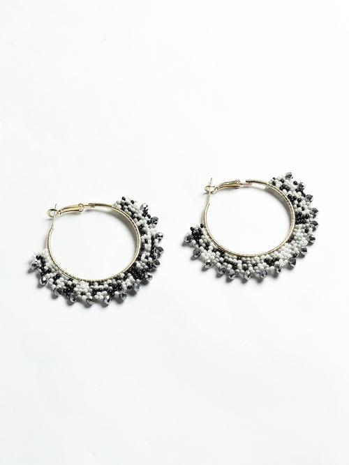 Handmade Black And White Seed Bead Earing