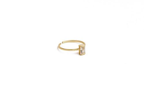 Alluring Delicate Gold Ring