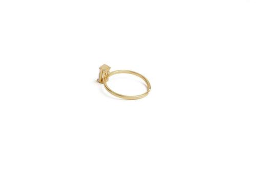 Alluring Delicate Gold Ring