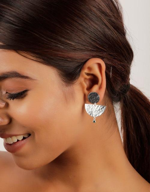 Beautiful Stone Shape Earrings