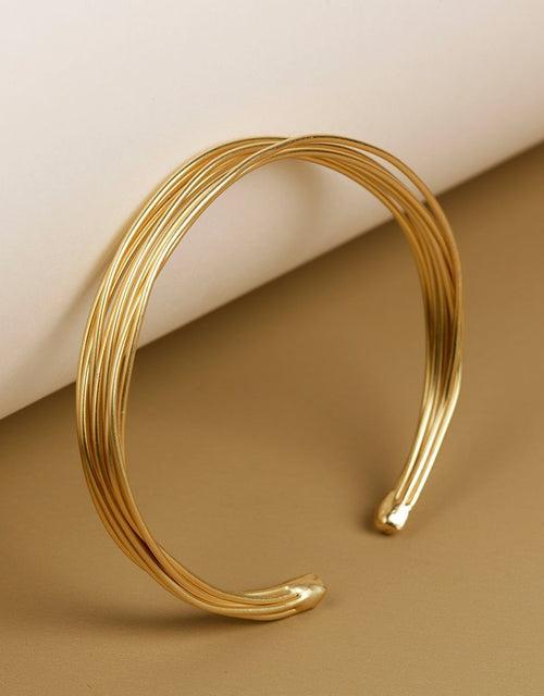 Rich Cuff Gold Bracelet