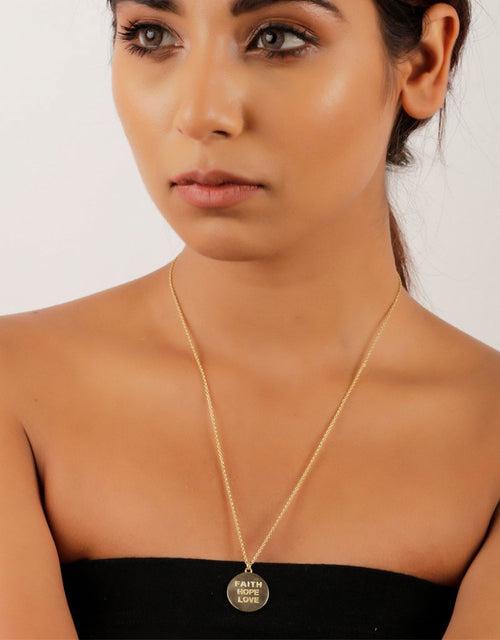 Shining Pendant Gold Necklace