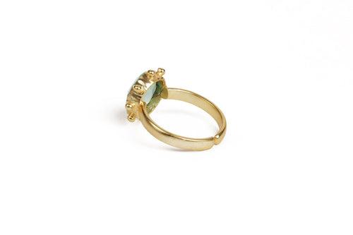 Sleek Aquamarine Gemstone Gold Ring
