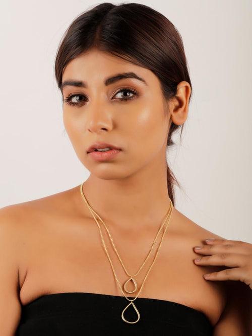 Sleek Layered Gold Necklace