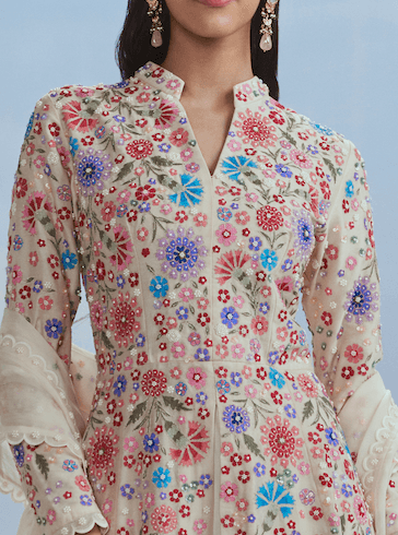 P/25 - Izmir Carnations Kalidar Kurta Set