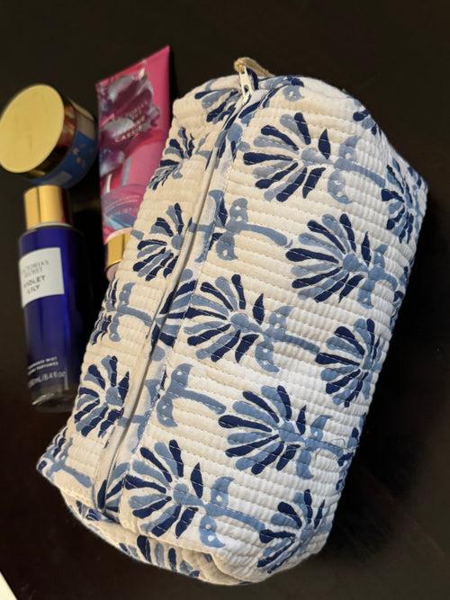 MULTI PURPOSE TOILETRY BAGS