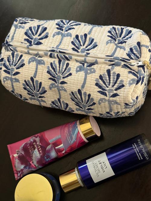 MULTI PURPOSE TOILETRY BAGS