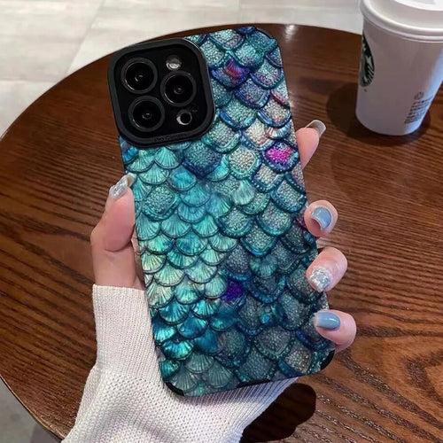 Gradient Mermaid Fish Scale Pattern Case