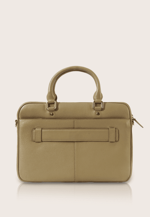 Carstan, the briefcase