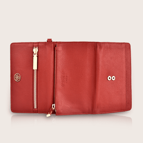 Edith, the wallet