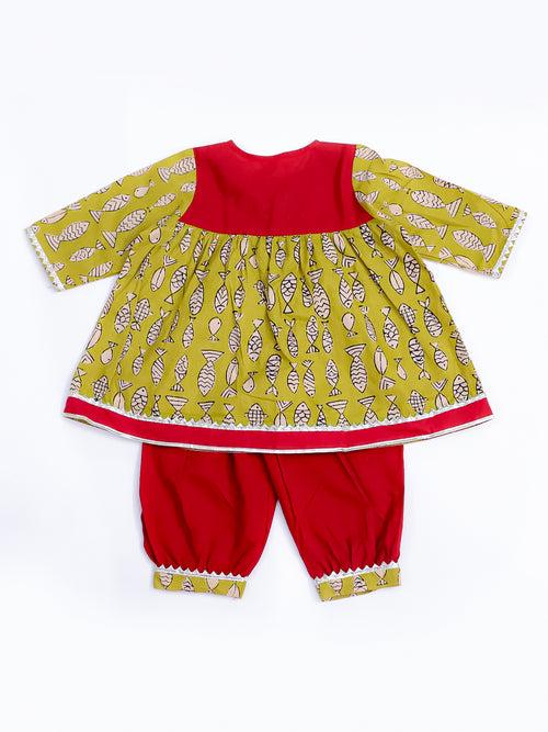 BownBee Infants Fin-Tastic Kurta With Harrem Set For Girls -Red