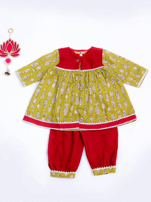 BownBee Infants Fin-Tastic Kurta With Harrem Set For Girls -Red