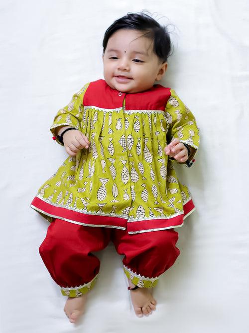 BownBee Fish Fun Dhoti Kurta & Fin-Tastic Kurta With Harrem Sibling Set - Red