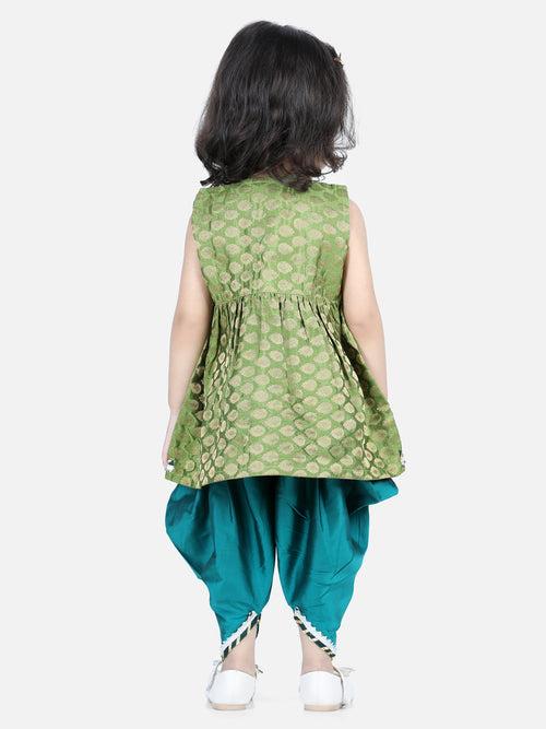 BownBee Sleeveless Jacquard Detailed Fit & Flare Top With Dhoti - Green