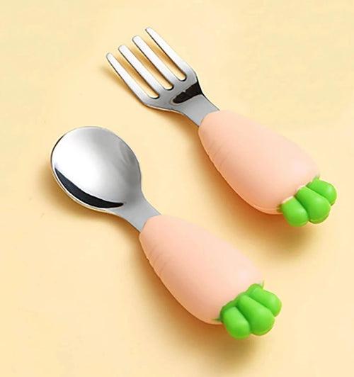 Carrot Design Stainless Steel Spoon and Fork Set
