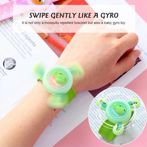 Cute Design Silicone Slap Band with Spinner for Kids (Random Color)