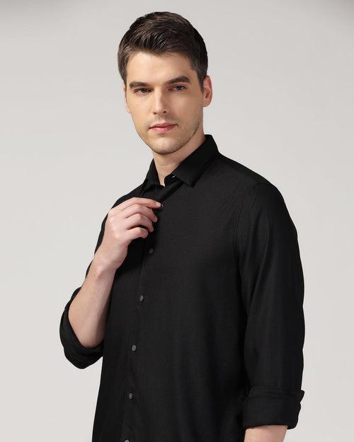 Casual Black Solid Shirt - Sula