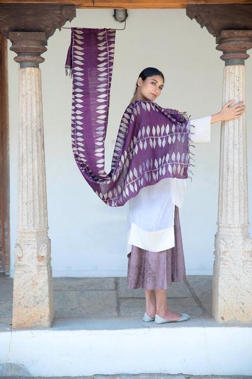 The 'Chota Alu' Tussar Silk Scarf