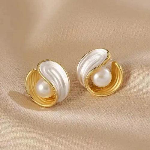 Elegant French Style Irregular Enamel Hollow Stud Pearl Earring