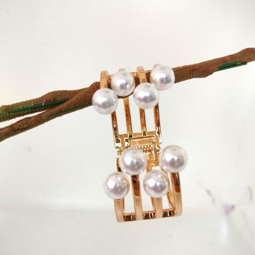 Golden Openable Bracelet With Pearls