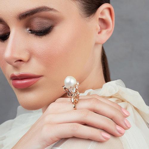 Pearlite Moon Ring