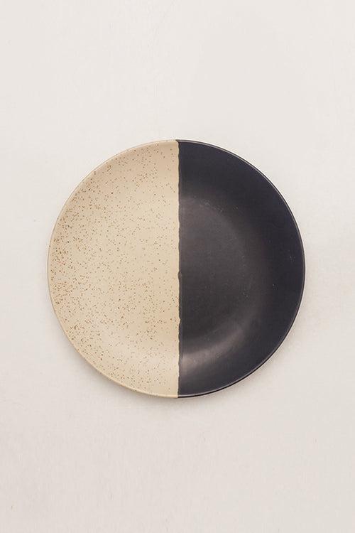 Poolside Plate - Tile Black (Seconds)
