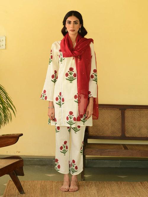 Sukoon red short kurta set