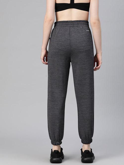 Alcis Women Solid Regular-Fit Joggers