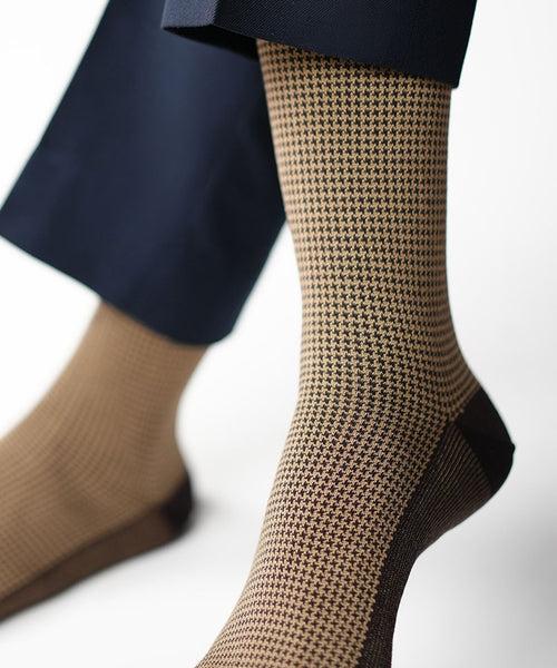 Brown Houndstooth