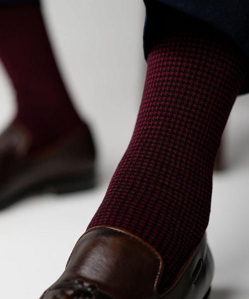 Maroon Houndstooth