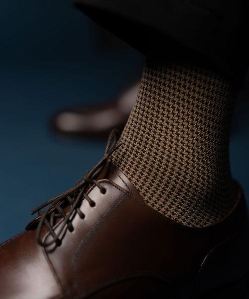 Brown Houndstooth