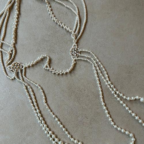 Paris pearl necklace