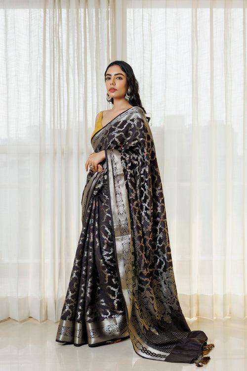 Elegant Black & Silver Pure Spunsilk Saree: Timeless Beauty with a Touch of Shimmer