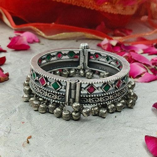 Dainty Oxidized Ghungroo Bangle