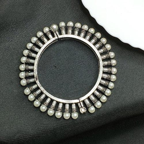 Traditional Pearl Beads Kada Bangle