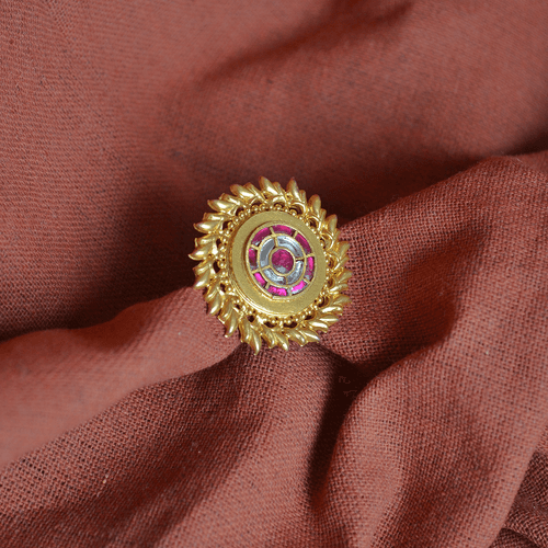Rosy ring(gold polish)
