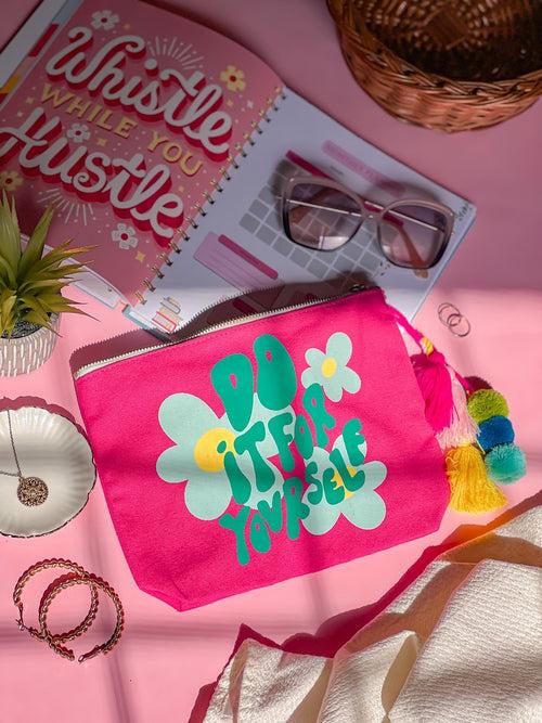 Daisy Ditsy Doodle Pouch