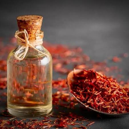 Pure Saffron Oil