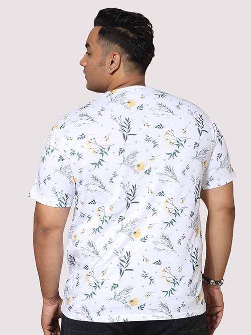 Men Plus Size Yellow Flower Digital Printed Round Neck T-Shirt