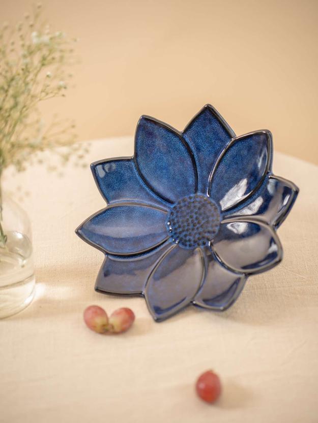 Lotus Serving Plate (Antique Blue)