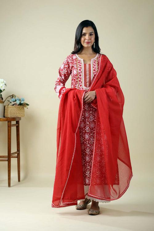 Red Kotadoriya Dupatta With Fabric Border