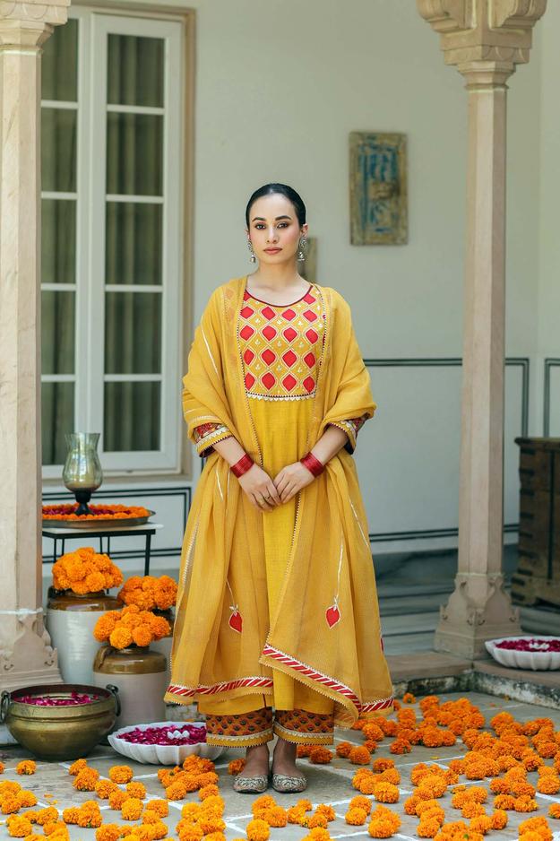 Mustard Yellow Kotadoriya Dupatta With Applique Work