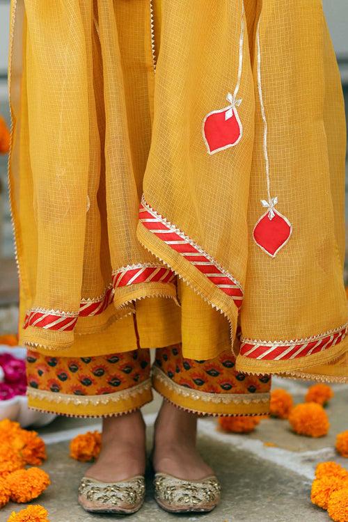 Mustard Yellow Kotadoriya Dupatta With Applique Work