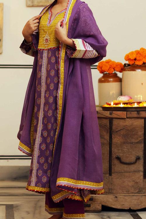 Purple Kotadoriya Dupatta With Gota Border