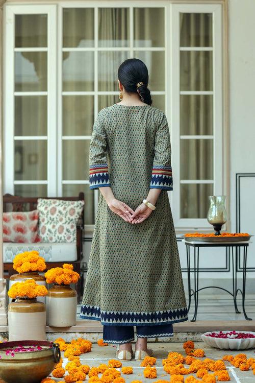 Mehndi Green A-Line Kurta In Cotton Fabric