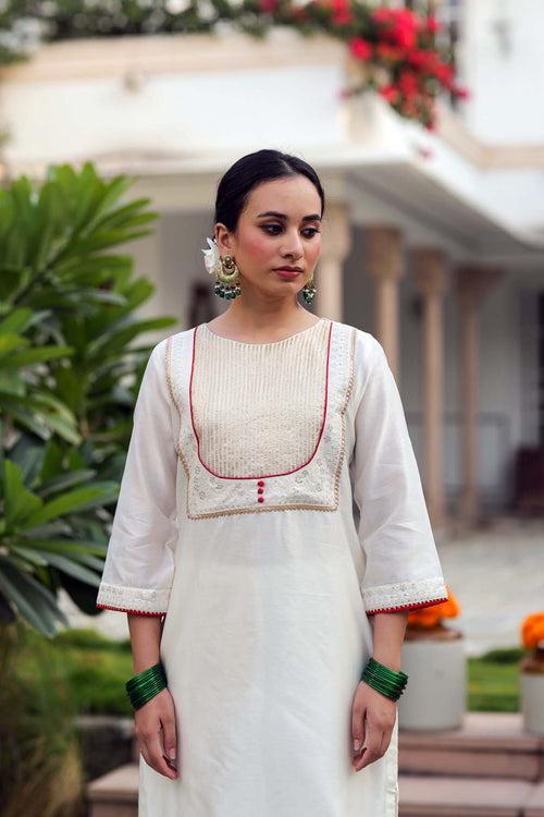 Straight Fit Chanderi Kurta In Cream Color