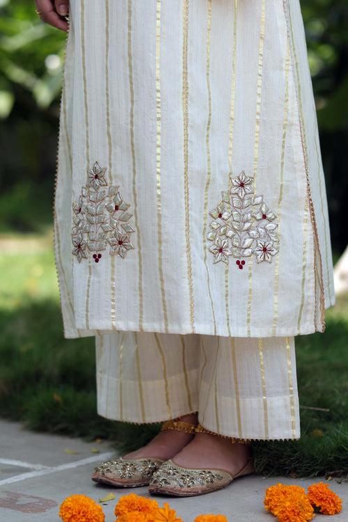 Cream Striped A-Line Kurta/Pant Set In Lurex Cotton