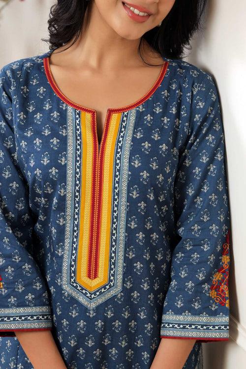 Straight Fit Kurta In Blue Buti Print